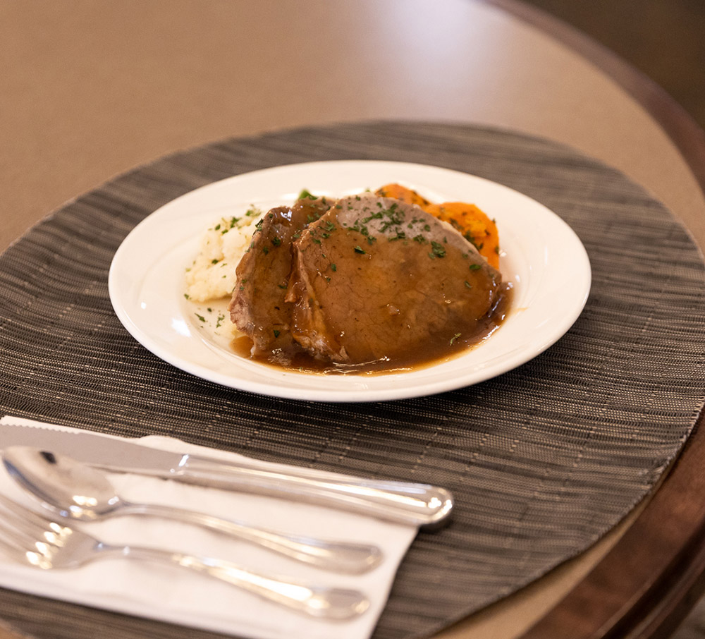 meal with meat and mashed potatoes