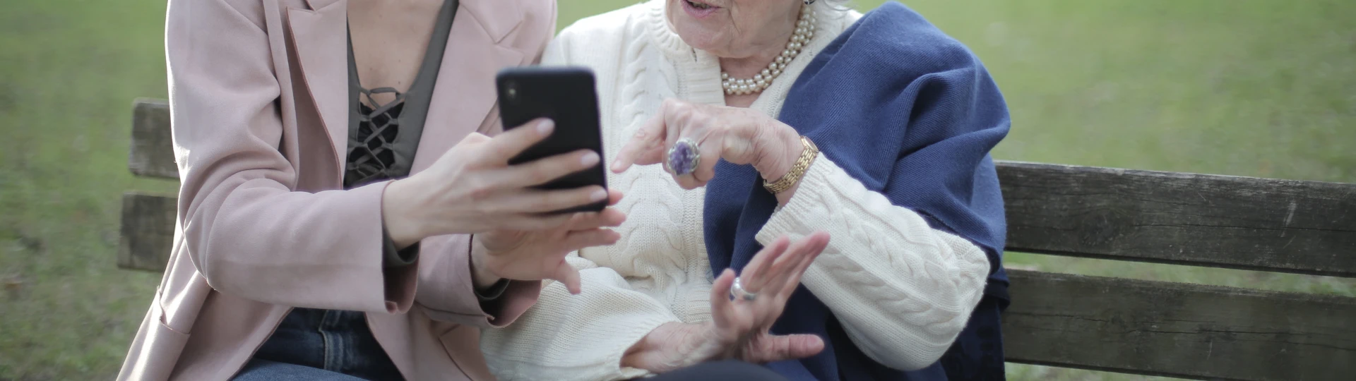 online safety for seniors meadowlands senior living 1